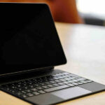tablet czy laptop